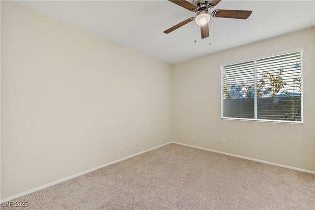 Building Photo - 425 Ralph Mosa St