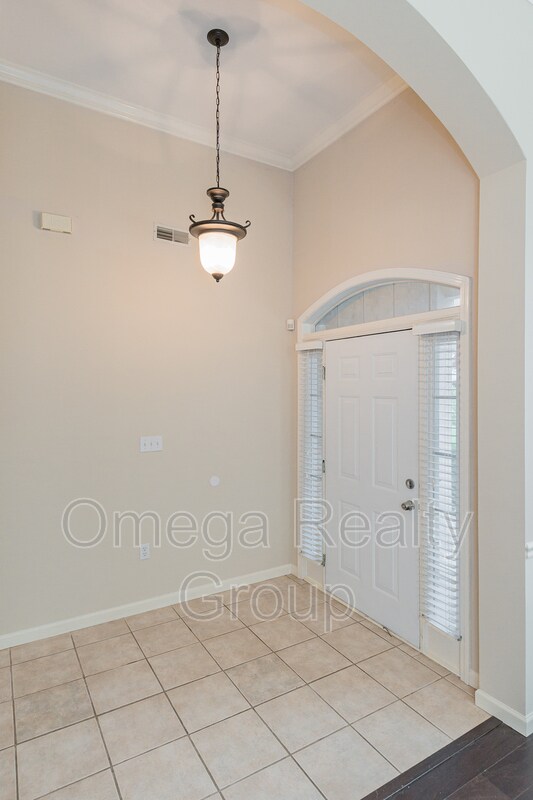 Building Photo - 686 Old Cahaba Dr