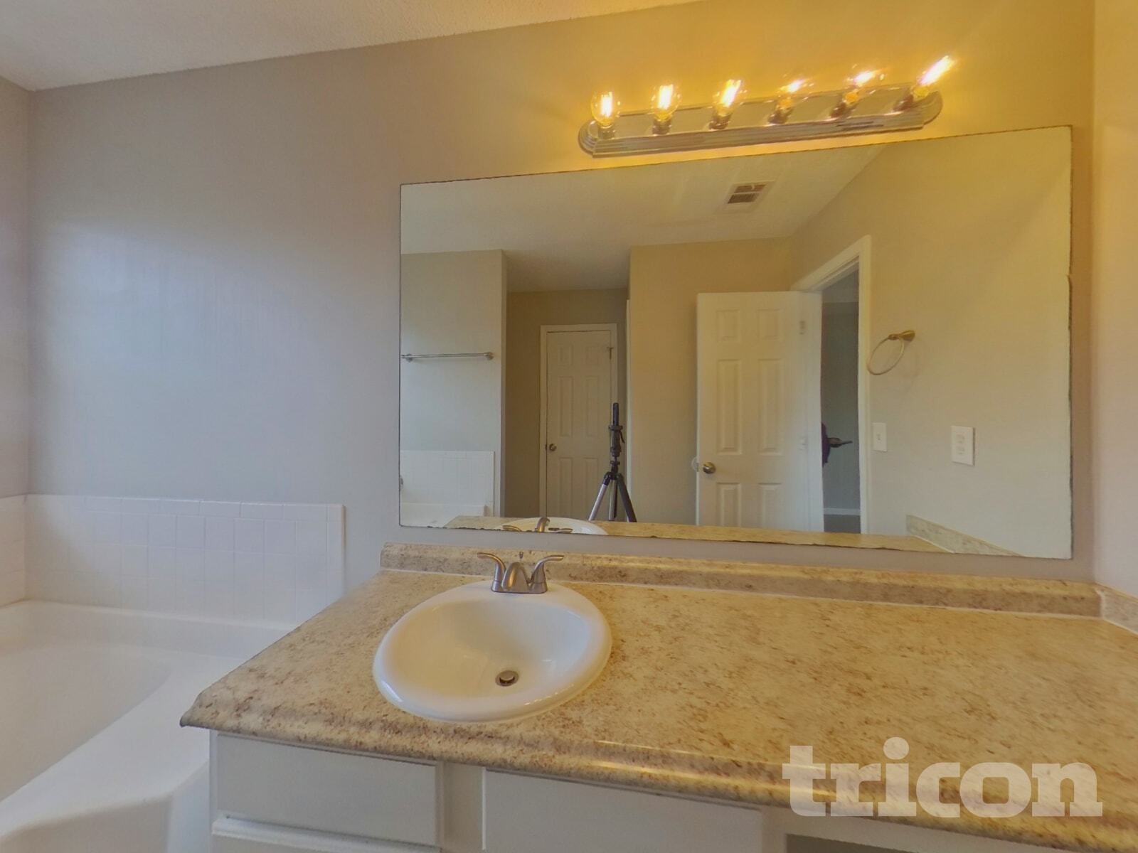 Building Photo - 11842 Registry Blvd