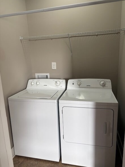 Washer/Dryer included - 108 Bellingdon Dr