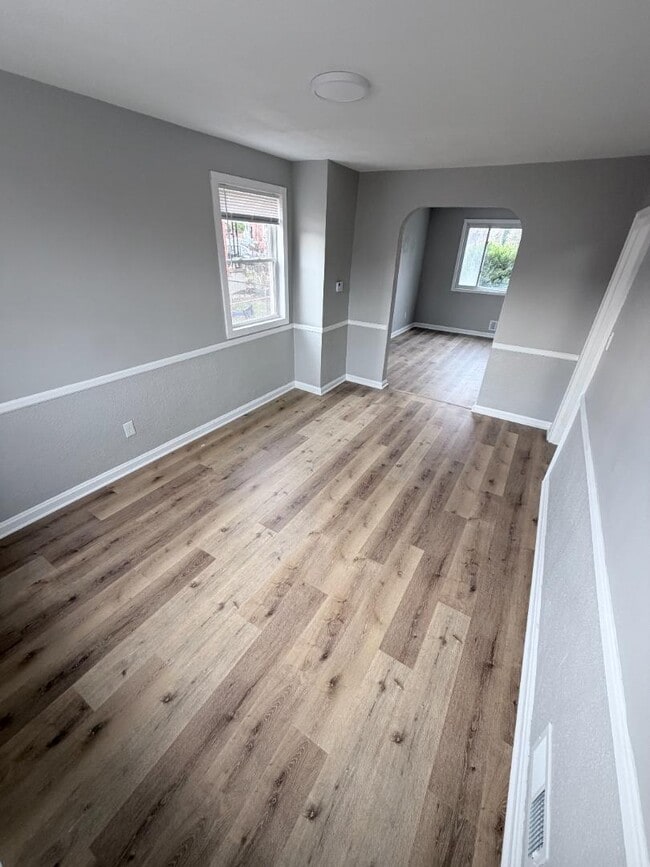 Building Photo - 5425 Whitlock Rd