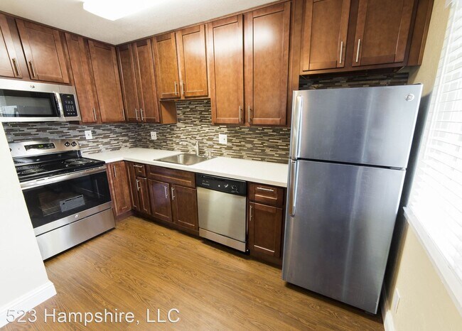 Primary Photo - 570 Hampshire Ave