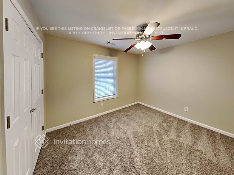 Building Photo - 415 Oakwind Dr