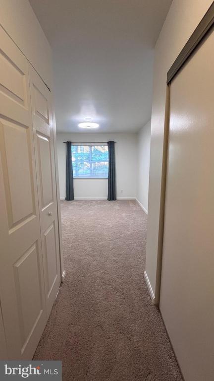 Building Photo - 5904 Cove Landing Rd