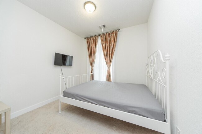 Building Photo - 15406 Easton Gate Ln