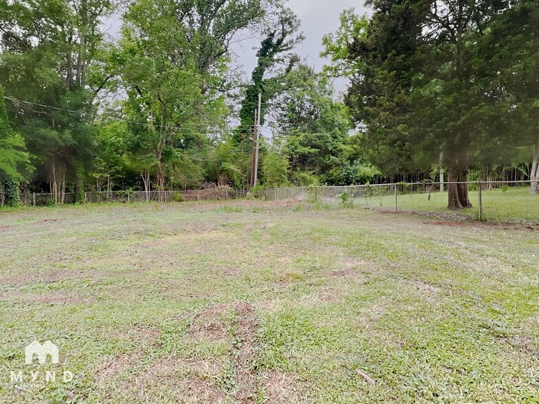Building Photo - 5442 Southampton Rd