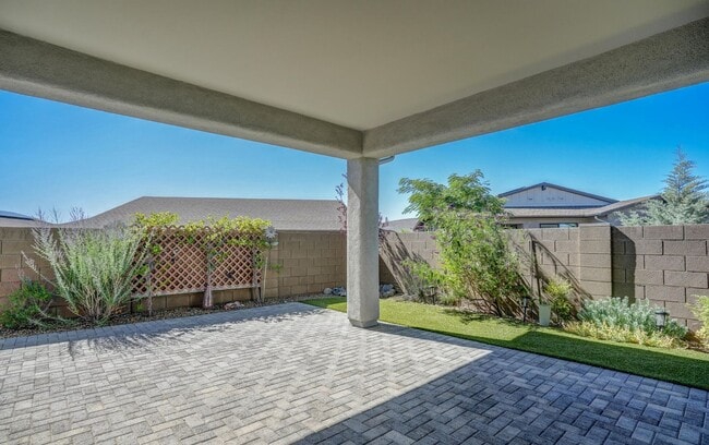 Building Photo - Beautiful 3 Bedroom in Granite Dells Estates, Prescott