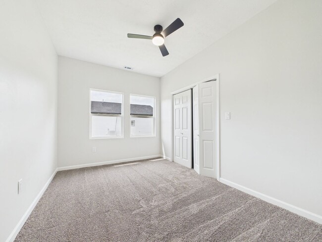 Building Photo - 204 S Woodworth Ave