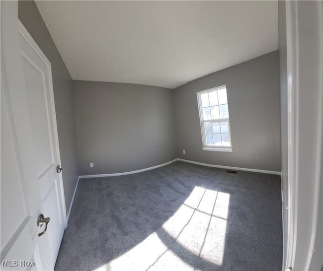 Building Photo - 7292 Galena Ave NW