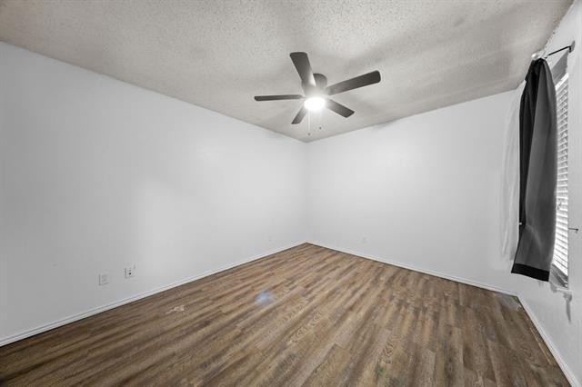 Building Photo - 5501 Stoney Glen Dr