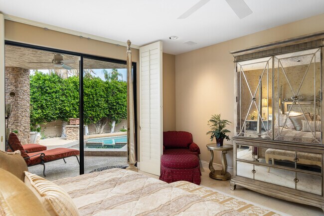 Building Photo - 45640 Rancho Palmeras Dr