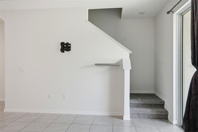 Building Photo - 5323 Dragonfly Dr