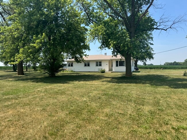 Building Photo - 26316 US-45