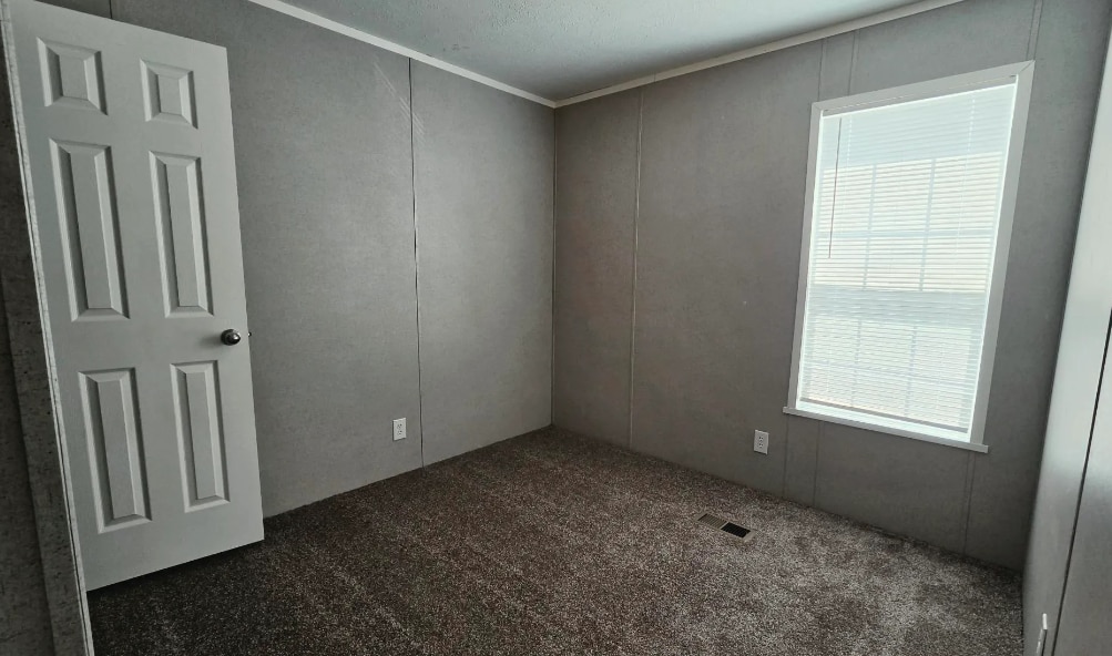 Building Photo - 9764 Sandypointe Dr