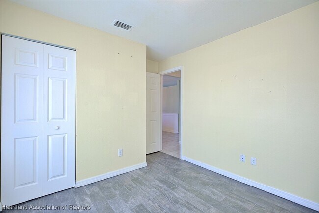 Building Photo - 4706 Mercado Dr