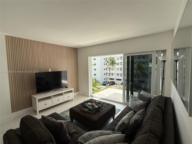 Building Photo - 1750 S Ocean Blvd