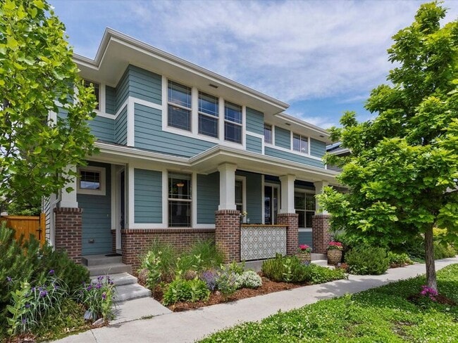 Building Photo - 5445 Verbena St