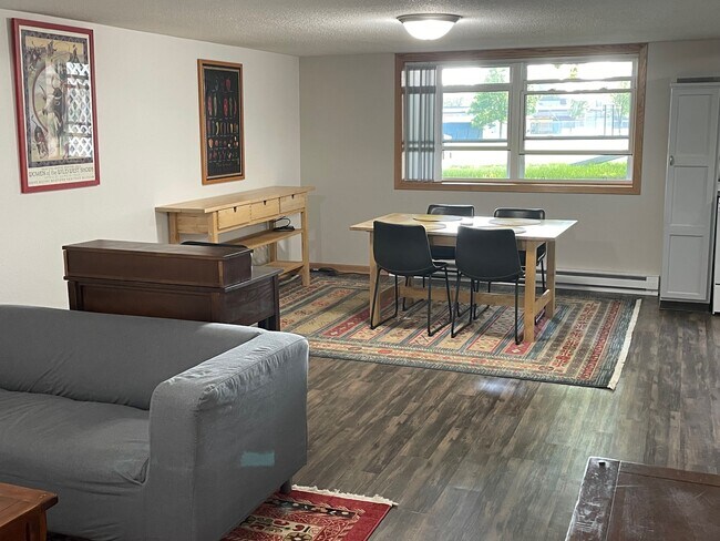 West facing windows look out over green space - 317 N Wasson Ln