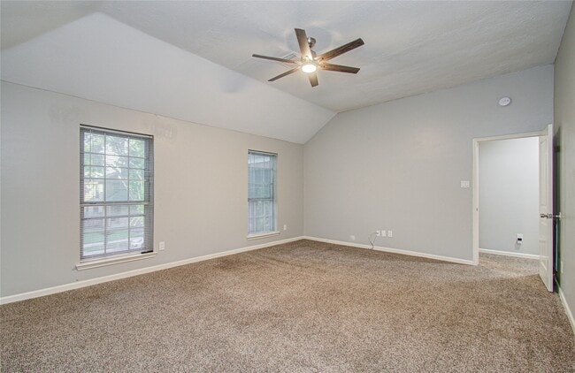 Building Photo - 2005 Village Park Dr