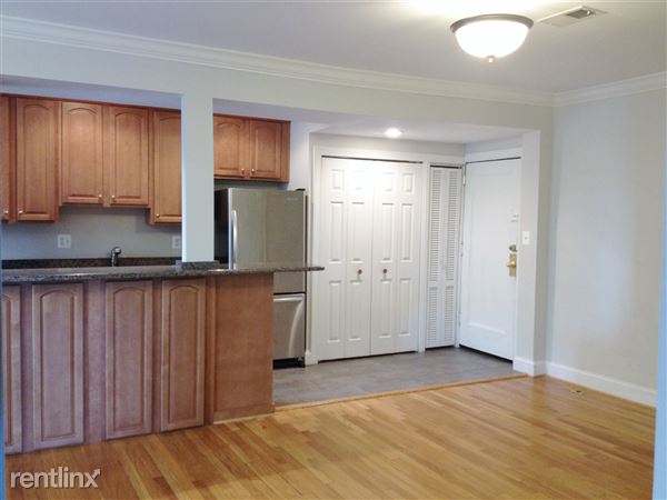 Building Photo - 401 Commonwealth Ave