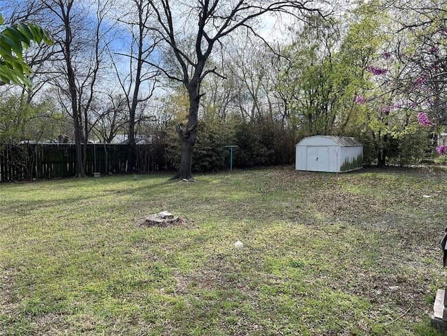 Building Photo - 1726 N Ricketts St