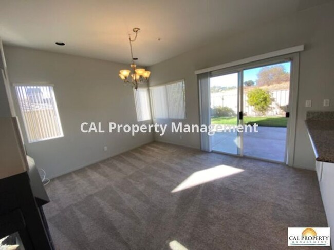 Building Photo - 3 Bedroom home in Gated Community of Las P...