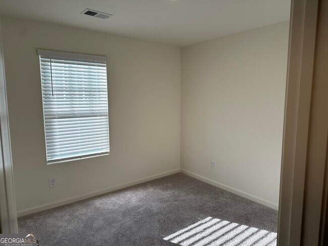 Building Photo - 1070 Paddington Dr