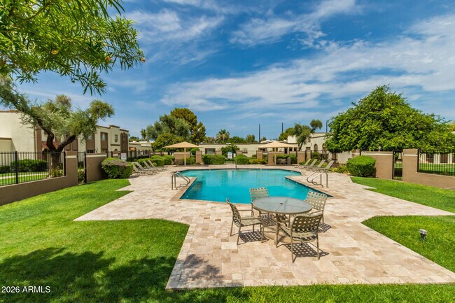 Building Photo - 5174 N 83rd St