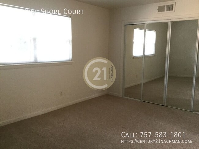 Building Photo - 2227 Pine Shore Ct