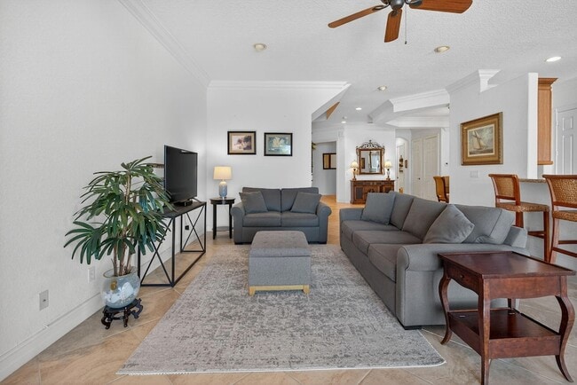 Building Photo - 1000 US-1