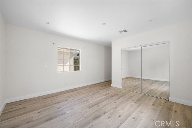 Building Photo - 905 Graynold Ave