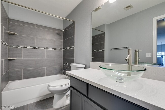 Building Photo - 9157 S Sleeping Tree St