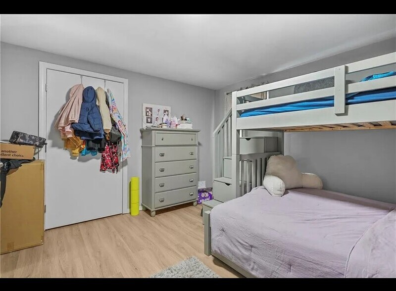 Bedroom2 - 41 Dawson St