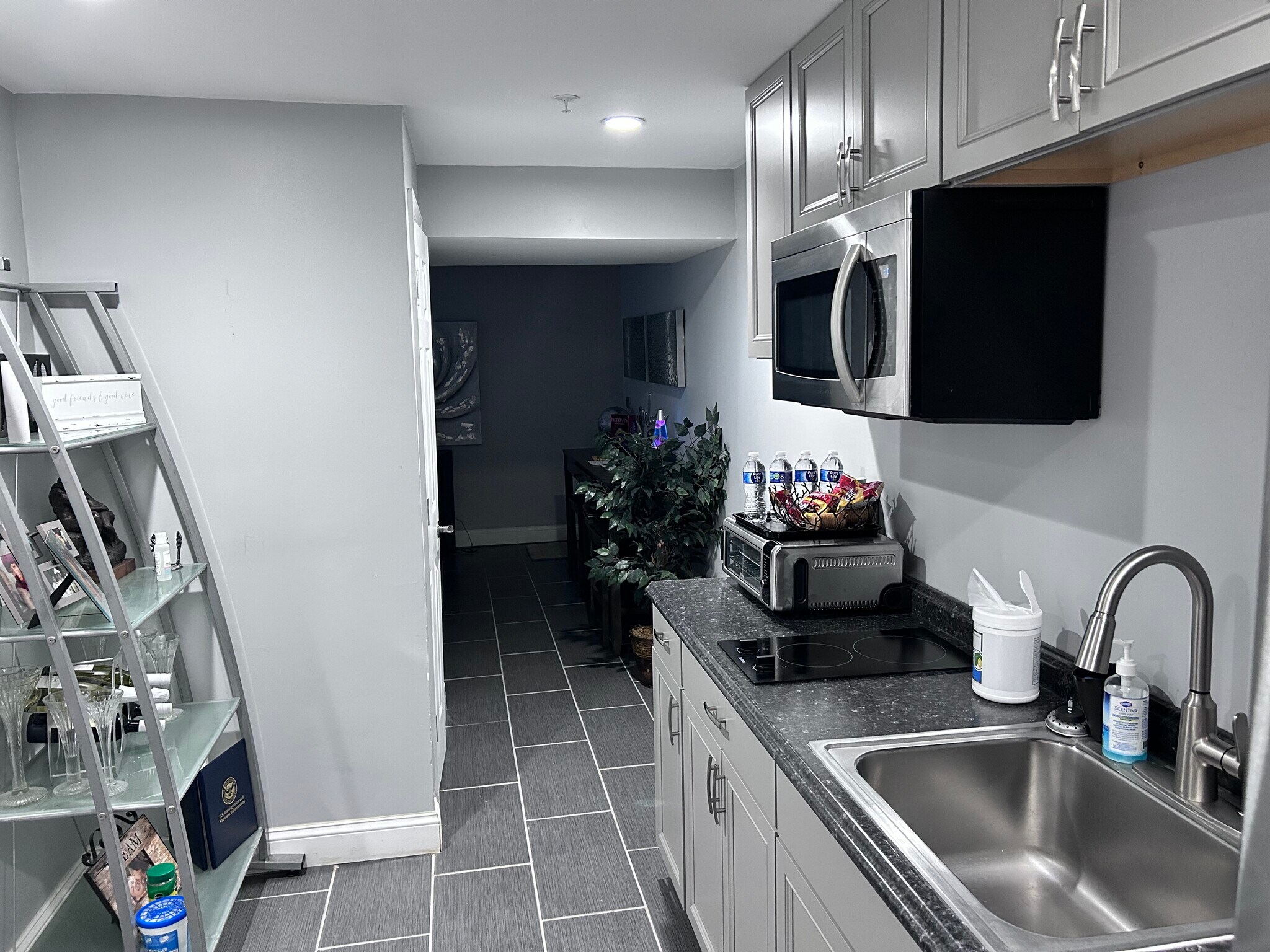 Building Photo - 15402 Jenkins Ridge Rd