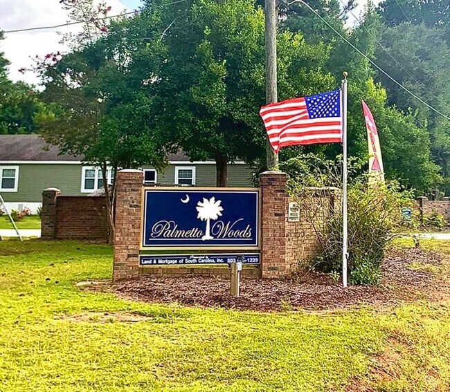Building Photo - 2 Bedroom 1 Bathroom Manufactured  Home Re...