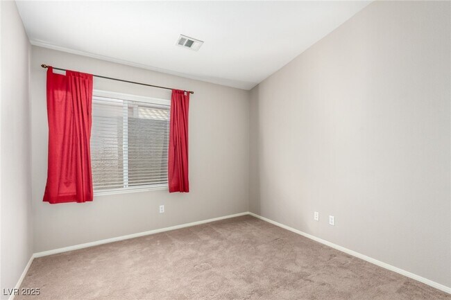 Building Photo - 9424 Cloudcroft Ave