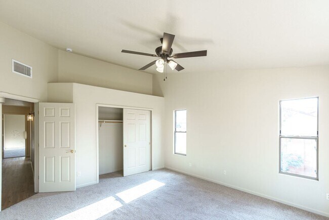 Building Photo - Elegant, Exclusive & Exquisite in this dre...