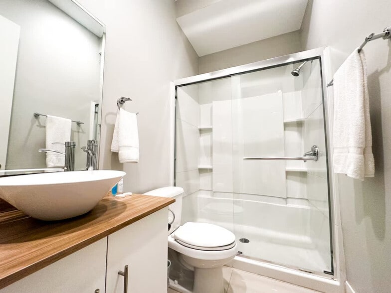 Building Photo - 150 Padre Blvd