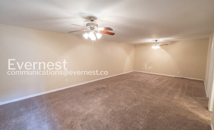 Building Photo - 6171 Oilskin Dr