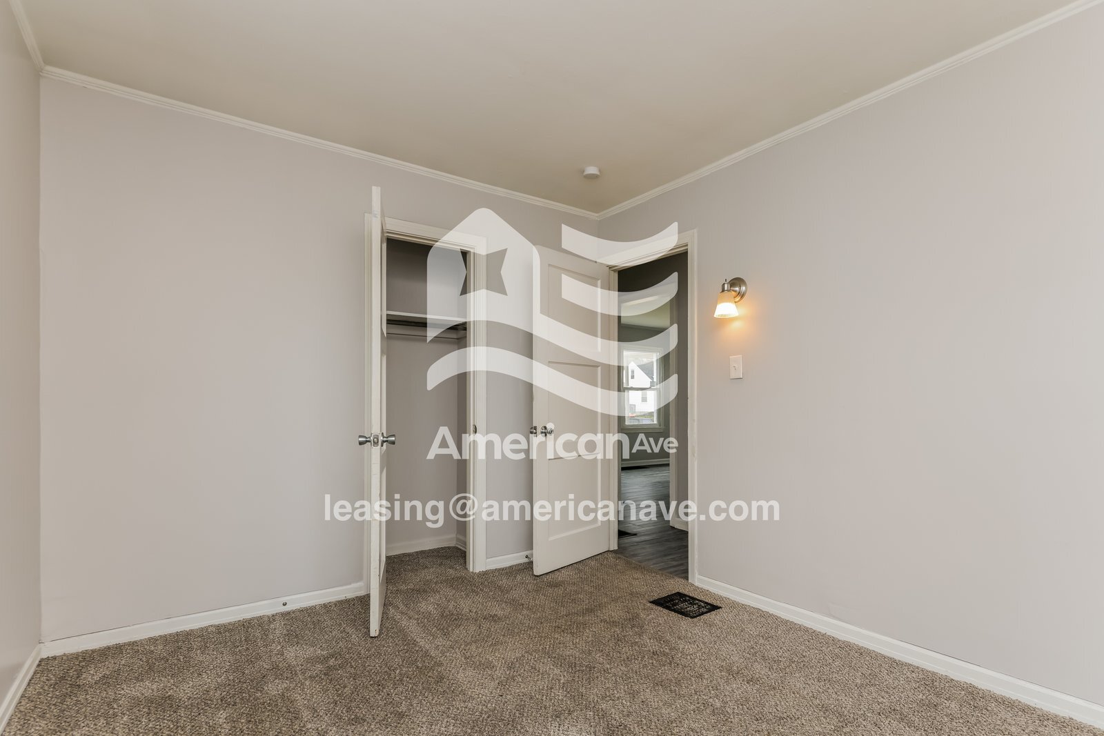 Building Photo - 1316 Kingsley Ave