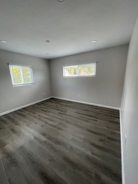 Building Photo - 410 Highland Ave