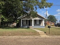 Building Photo - 3602 Locust St