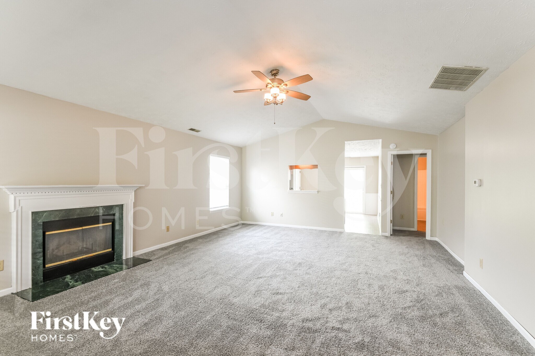 Building Photo - 5815 Victory Ave