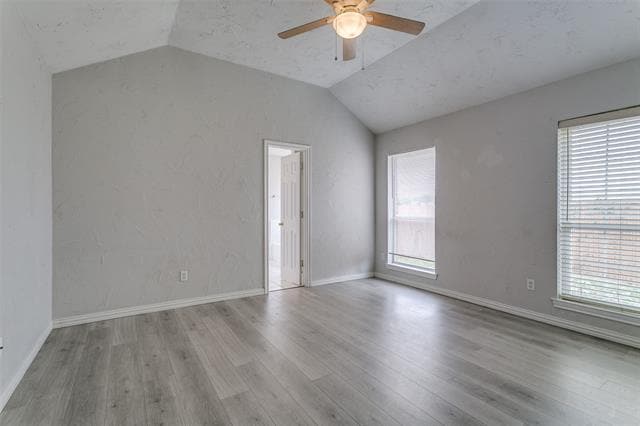 Building Photo - 962 Meadow Cir S