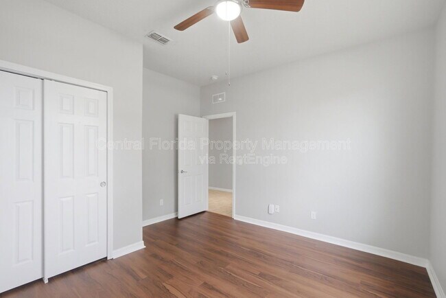 Building Photo - 2772 Mead Ave