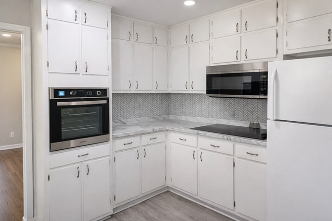 Building Photo - 1290 Teakwood Trail