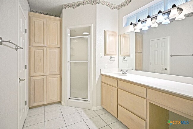 Building Photo - 2725 Diamond Trail