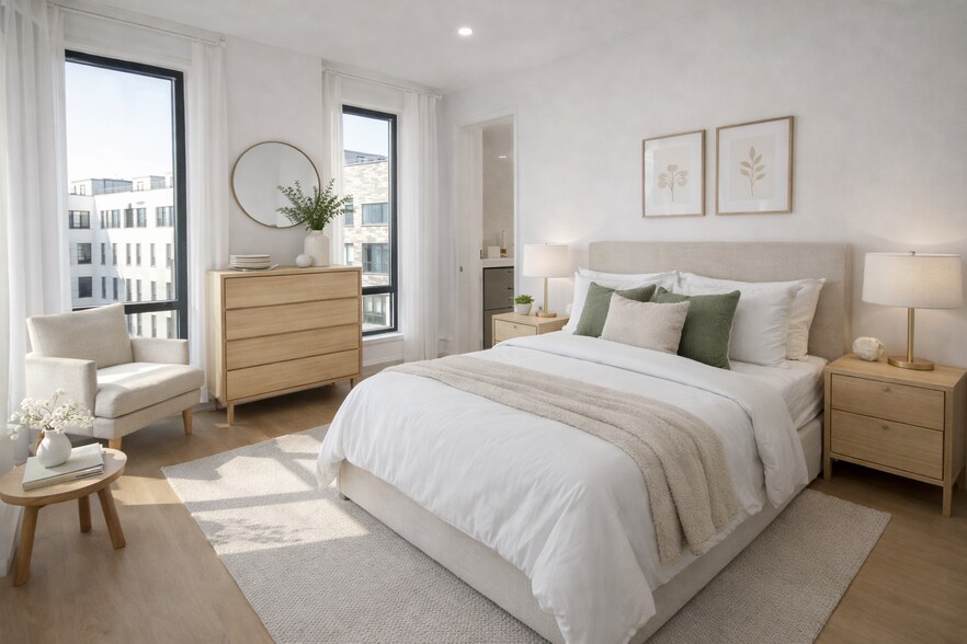 Building Photo - 72 Lott St