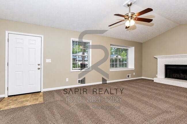Building Photo - 1002 Darvin Ln