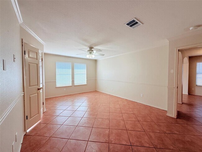 Building Photo - 17525 Tobermory Dr